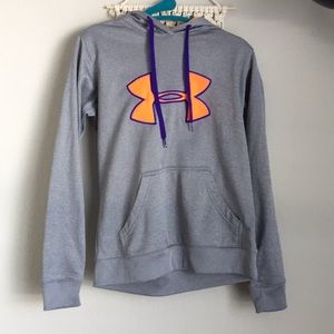 Under Armour sweatshirt